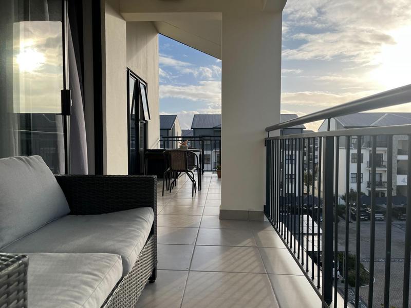 To Let 1 Bedroom Property for Rent in Sandown Western Cape